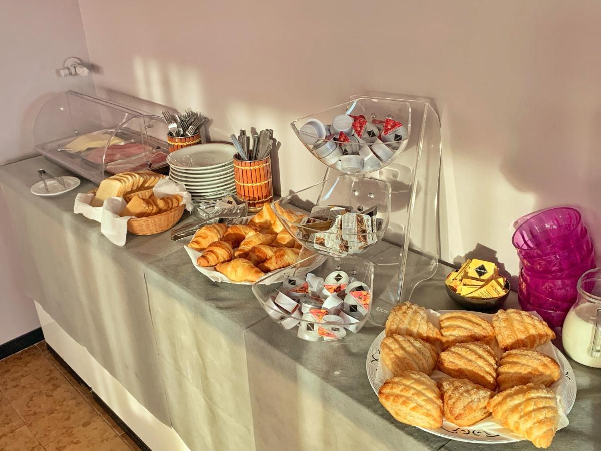 Amica Hotel Салсомаджоре Терме Екстериор снимка