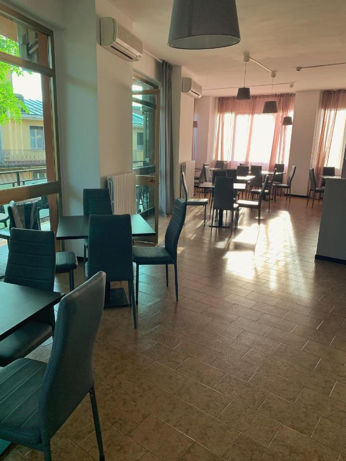 Amica Hotel Салсомаджоре Терме Екстериор снимка