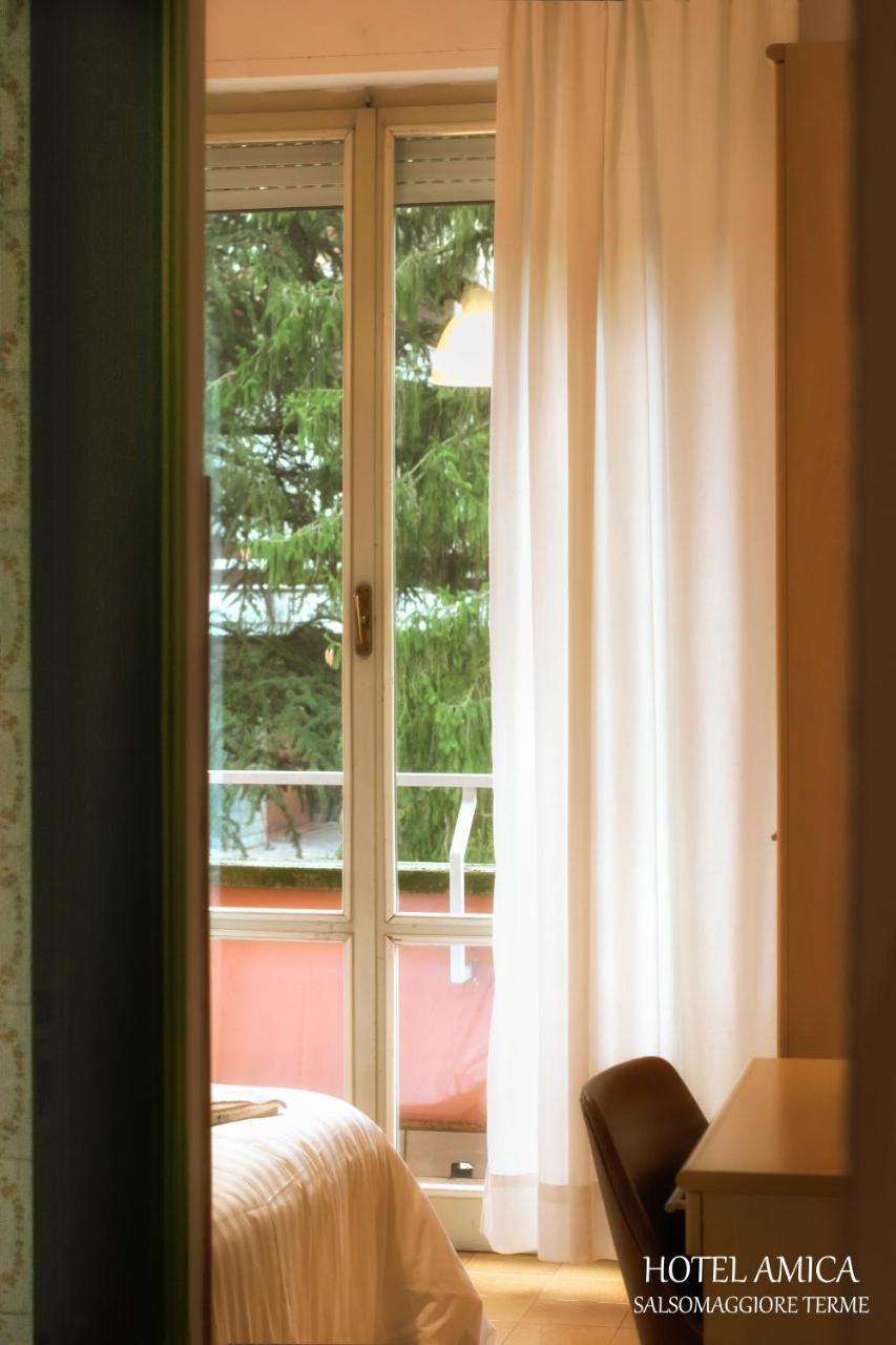 Amica Hotel Салсомаджоре Терме Екстериор снимка
